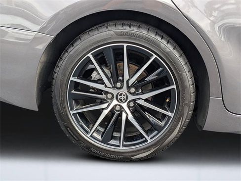 Used 2024 Toyota Camry SE w/ Cold Weather Package image 11