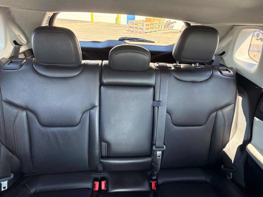 Used 2022 Jeep Compass Limited AWD/4WD image 47