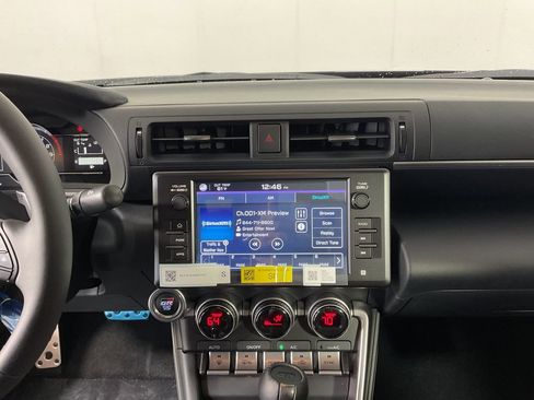 New 2025 Toyota GR86 Premium image 12