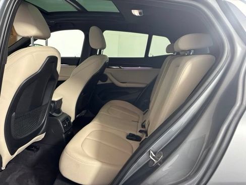 Used 2023 BMW X2 xDrive28i w/ Premium Package 2 AWD/4WD image 19