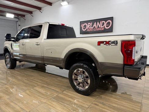 Used 2017 Ford F350 King Ranch w/ King Ranch Ultimate Package AWD/4WD image 9