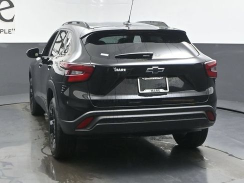 New 2026 Chevrolet Trax LT w/ Driver Confidence Package FWD image 13