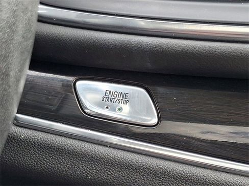 Certified 2022 Buick Enclave Essence w/ Experience Buick Package image 26