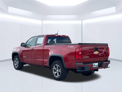 Used 2015 Chevrolet Colorado Z71 AWD/4WD image 4