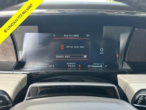 Used 2023 Lincoln Navigator Reserve RWD image 23