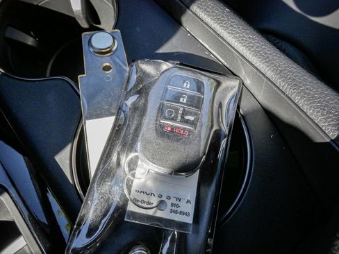 Certified 2025 Honda Pilot TrailSport image 36