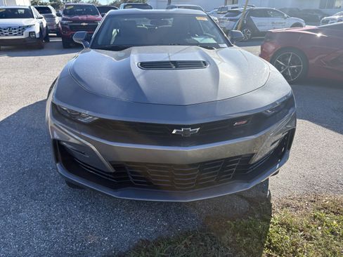 Certified 2022 Chevrolet Camaro SS image 2