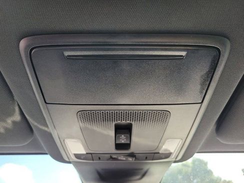 Used 2025 Honda CR-V Sport-L image 32