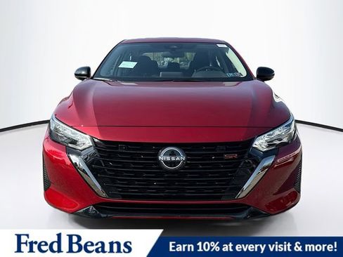 New 2025 Nissan Sentra SR image 2