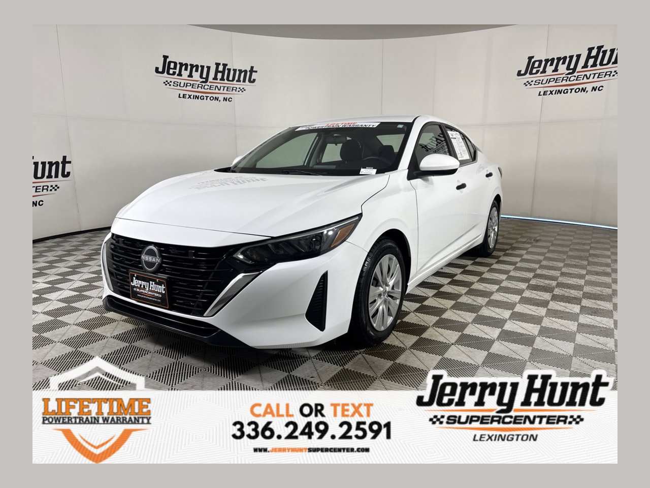 Used 2024 Nissan Sentra S FWD image 1