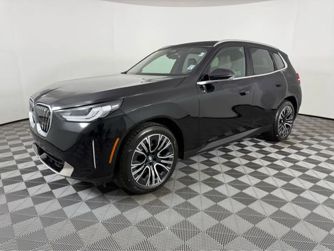 Certified 2025 BMW X3 xDrive30i w/ Premium Package image 8