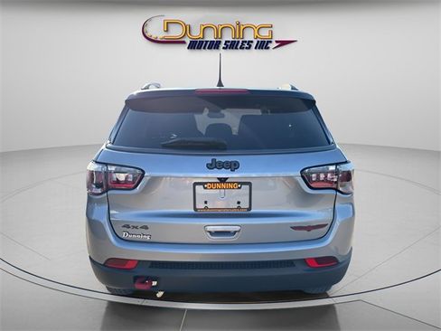 Used 2022 Jeep Compass Trailhawk w/ Trailhawk Convenience Group image 3