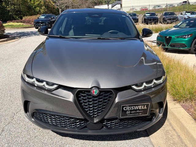 Used 2024 Alfa Romeo Tonale Veloce AWD/4WD image 2