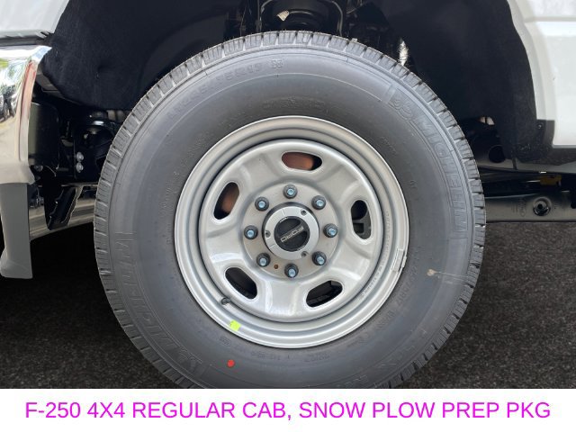 New 2027 Ford F250 XL w/ XL Chrome Package AWD/4WD image 13