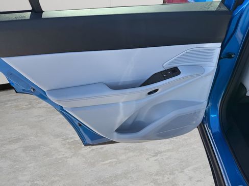 New 2026 Jeep Cherokee Limited image 16