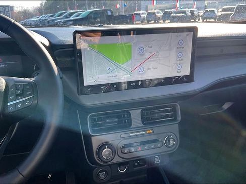 New 2026 Ford Maverick Lariat image 6