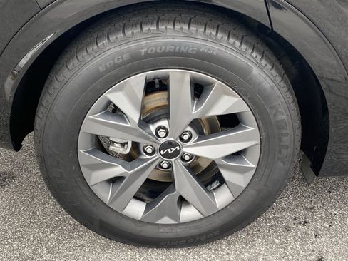 Used 2023 Kia Sportage SX image 32