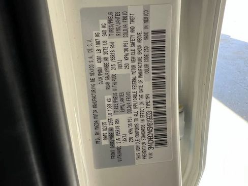 Certified 2025 MAZDA CX-30 AWD 2.5 S w/ Preferred Package image 30