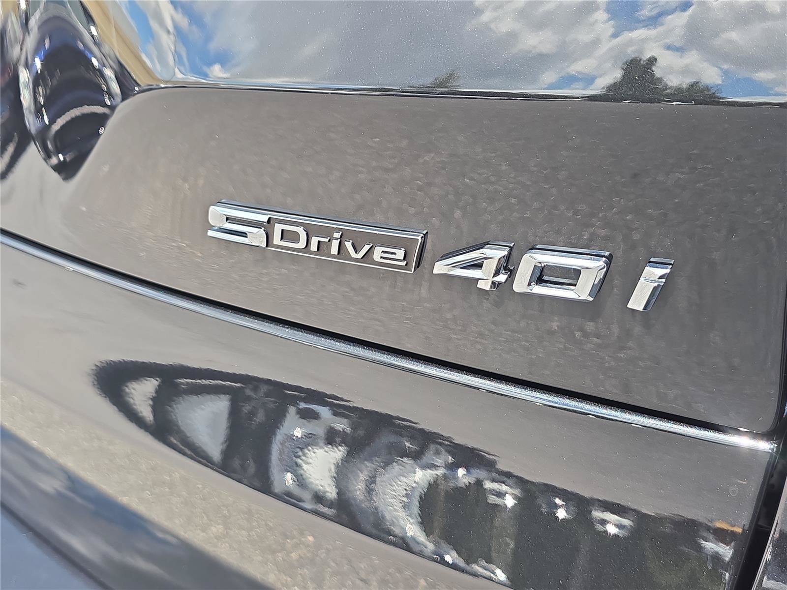 Used 2023 BMW X5 sDrive40i w/ M Sport Package RWD image 4