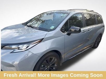 Used 2025 Toyota Sienna XSE w/ XSE Plus Package