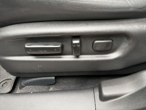 Used 2024 Honda Ridgeline Black Edition image 11