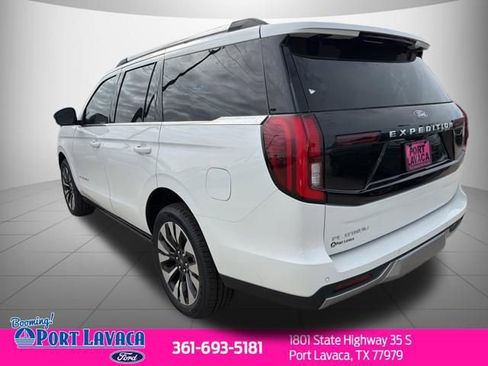 New 2025 Ford Expedition Platinum w/ Driver's Package AWD/4WD image 5
