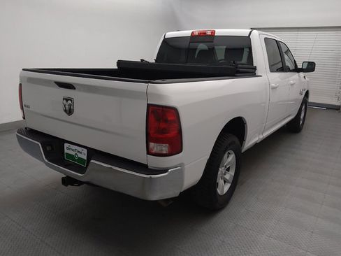 Used 2019 RAM 1500 Classic SLT RWD image 9