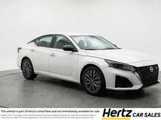 Used 2025 Nissan Altima 2.5 SV video 1