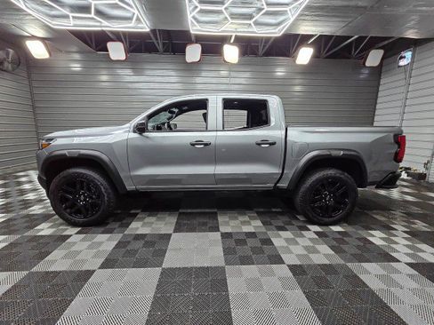 Used 2024 Chevrolet Colorado Trail Boss w/ Advanced Trailering Package AWD/4WD image 9