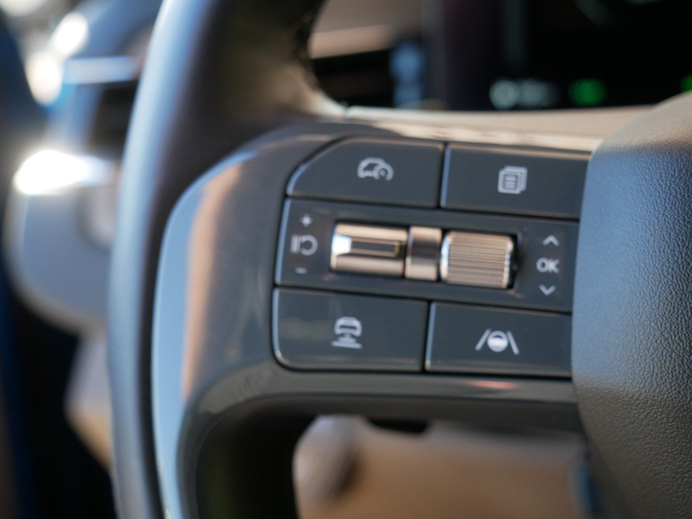 Certified 2024 Kia EV9 Land AWD/4WD image 28