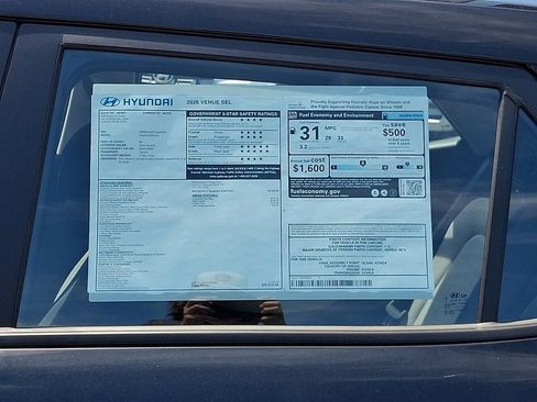 New 2026 Hyundai Venue SEL FWD image 19