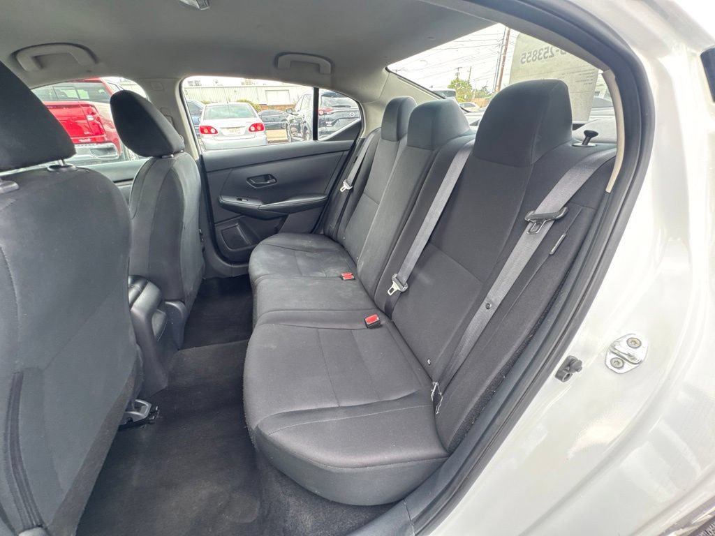 Used 2024 Nissan Sentra S FWD image 15