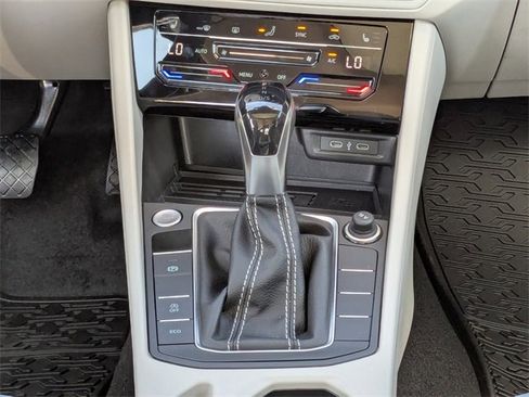 New 2026 Volkswagen Jetta SE image 22