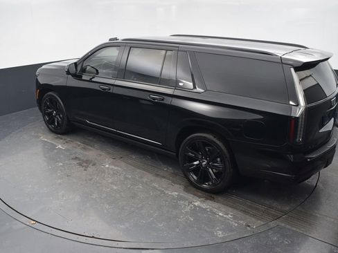 Certified 2025 Cadillac Escalade ESV Sport Platinum image 51