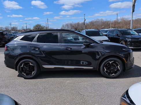 New 2026 Kia Sportage EX w/ EX Panorama Roof Package FWD image 2
