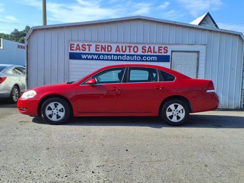Used 2011 Chevrolet Impala LS image 2
