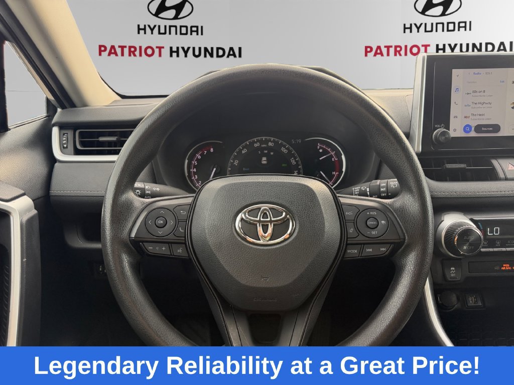 Used 2024 Toyota RAV4 XLE FWD image 12
