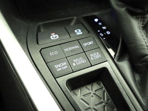 Certified 2023 Toyota RAV4 XLE image 23