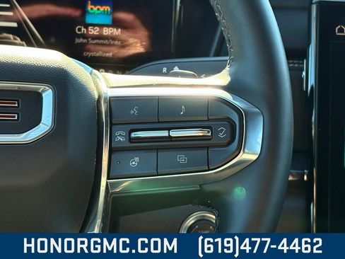 Used 2025 GMC Terrain Elevation image 26