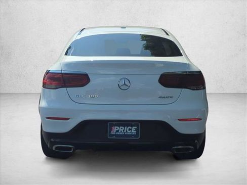 Used 2021 Mercedes-Benz GLC 300 4MATIC Coupe image 7