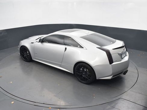 Used 2011 Cadillac CTS V image 31