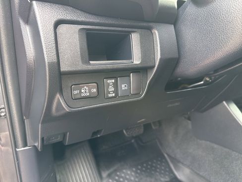 Used 2019 Toyota Tacoma TRD Off-Road image 15