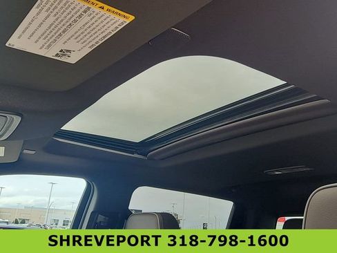 Certified 2024 GMC Sierra 2500 Denali w/ Denali Reserve Package AWD/4WD image 19