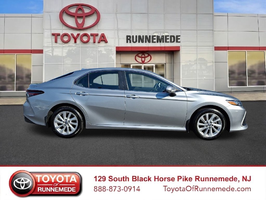 Certified 2024 Toyota Camry LE AWD/4WD image 7