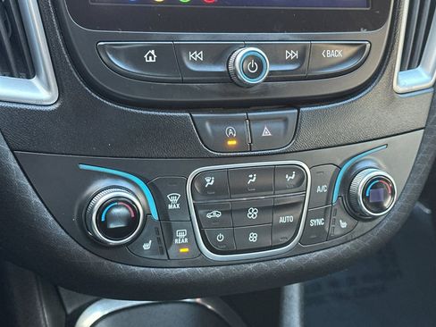 Used 2024 Chevrolet Malibu LT image 22