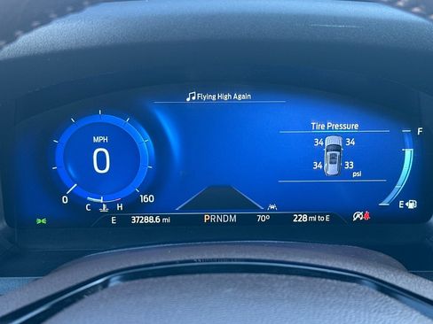 Used 2021 Ford Explorer King Ranch w/ Premium Technology Package image 26