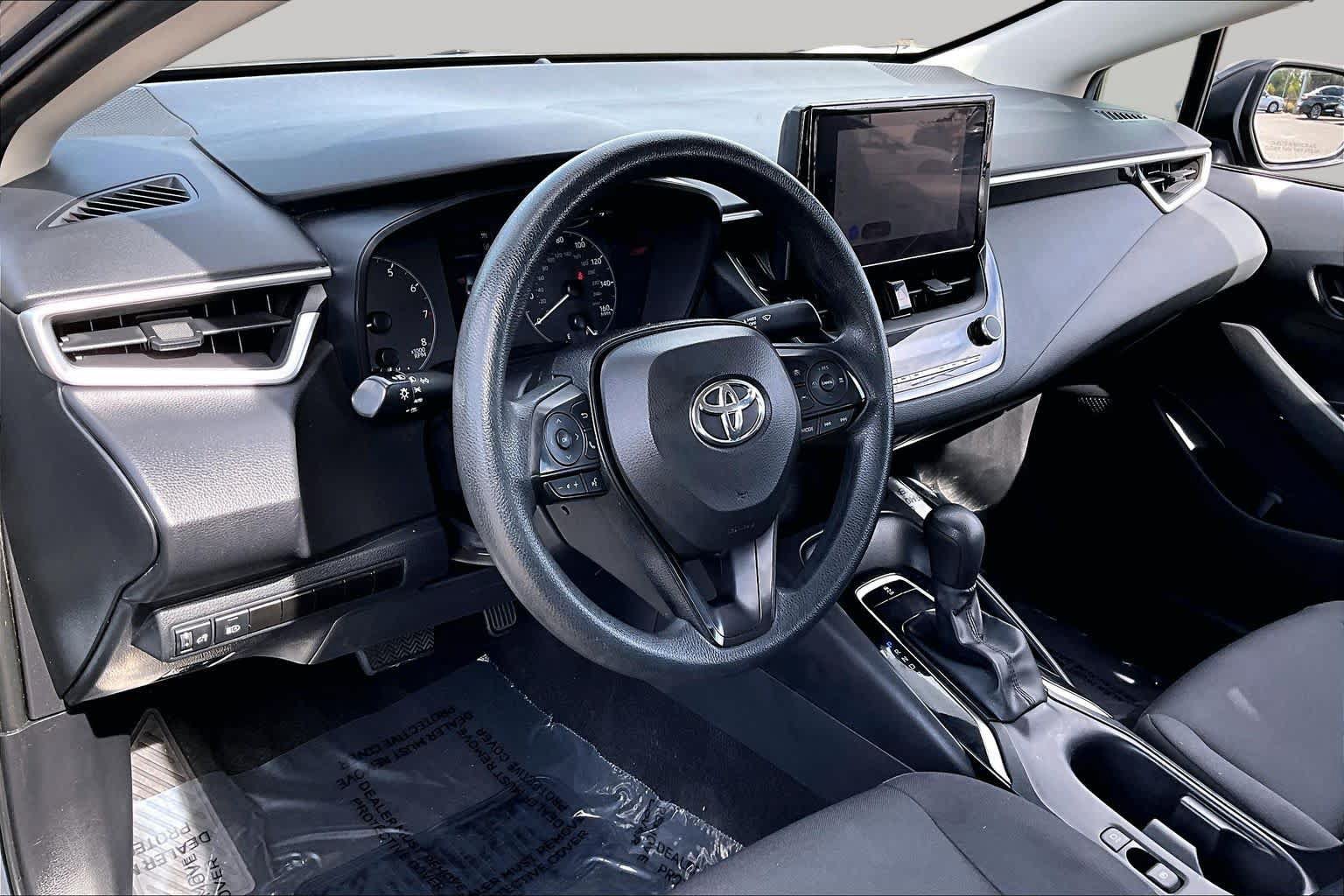 Certified 2024 Toyota Corolla LE FWD image 17