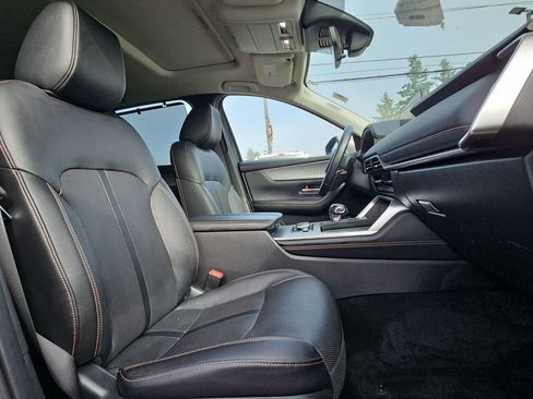 Used 2024 MAZDA CX-90 Plug-In Hybrid w/ Preferred image 30