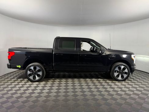 Used 2023 Ford F150 Lightning Platinum image 7