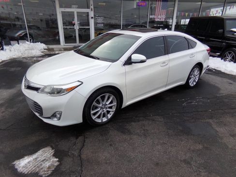 Used 2014 Toyota Avalon Limited image 48